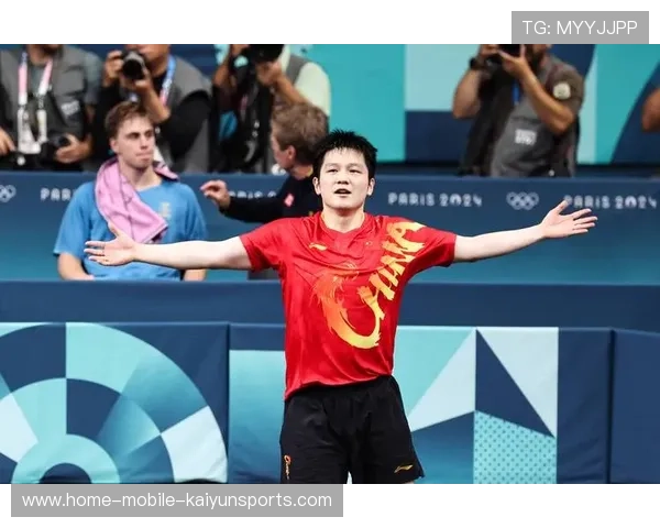 乒乓球赛场樊振东霸气庆祝，赛后媒体称其“国乒中流砥柱”